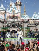 th_179718868_DemiLovato11092013DisneyPar