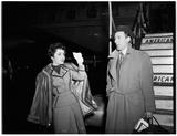 th_78747_ElizabethTaylor_Nov-20-1951_6_122_65lo.jpg