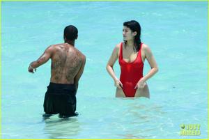 Kylie Jenner - Wearing a swimsuit at the beach in Turks and Caicos 8_12_16 -151hfpsloa.jpg